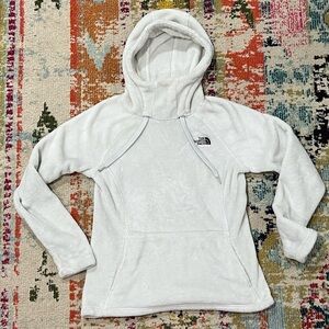 Women's The North Face White Plush Hoodie Fleece Pullover Outerwear